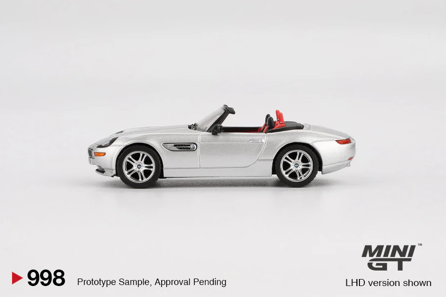 Mini GT 1/64 BMW Z8 Silver - Blister Paket