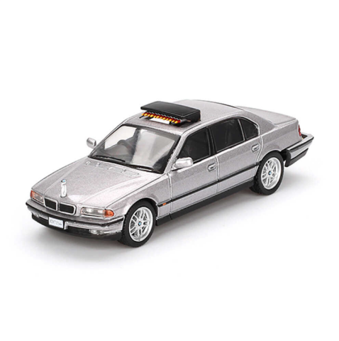 Mini GT 1/64 BMW 750IL ''Tomorrow Never Dies'' - Blister Paket