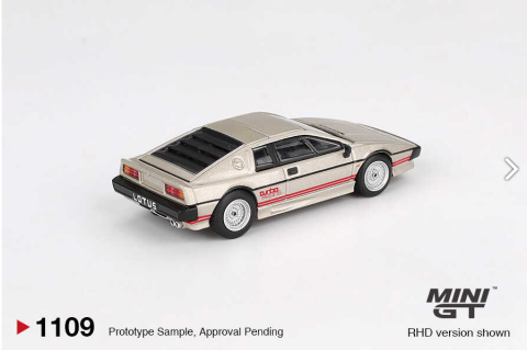 Mini GT 1/64 Lotus Esprit Turbo Metallic Silver