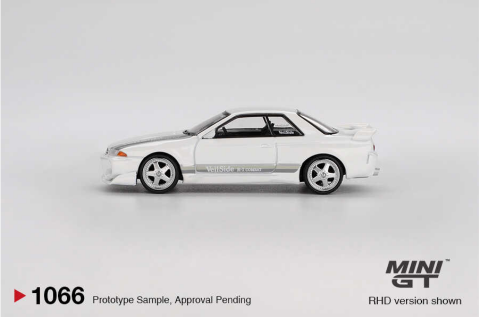 Mini GT 1/64 Nissan Skyline GT-R (R32)